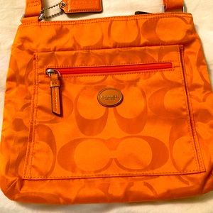 Coach bag ORANGE!! Medium size - cross body strap
